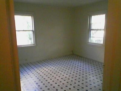 1st bedroom
