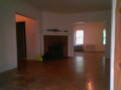 Livingroom with diningroom through the doorway.
